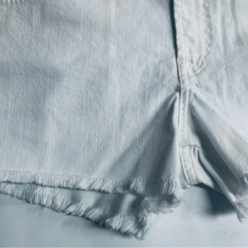 NEW 7 For all mankind Jean short - Picture 3 of 4